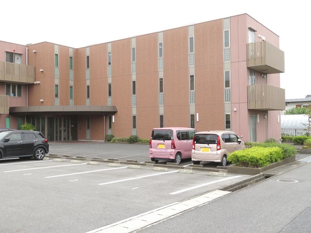 いきいきシニアステージ旗ケ崎 施設外観