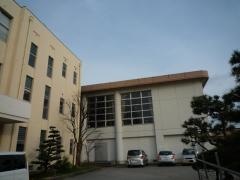 窪小学校