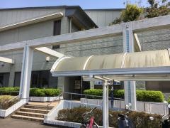 上富田町立図書館