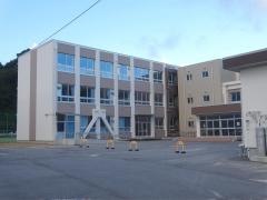 就将小学校
