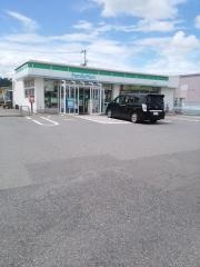 ファミリーマート　前沢向田店