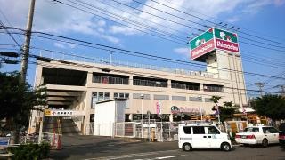 島忠新座店
