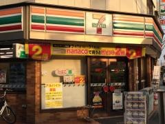 セブンイレブン　蕨駅前通り店