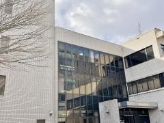 弥富市立図書館