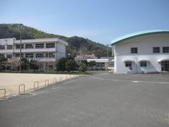 由岐小学校