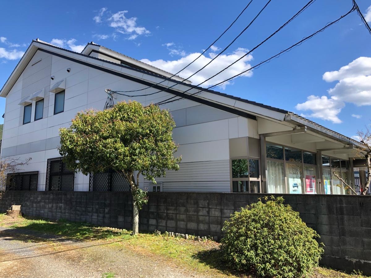 愛媛銀行　久万支店