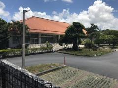 豊見城市立中央図書館