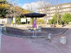 「仁川団地前」バス停留所