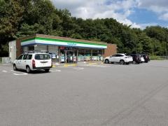 ファミリーマート　小山中久喜店