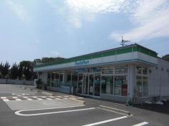 ファミリーマート　高知横浜店