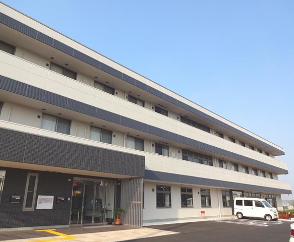 フラワーホーム 施設外観