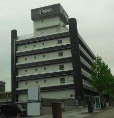 西京銀行本店