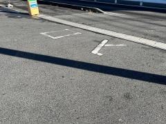 ファミリーマート　瀬戸東十三塚町店