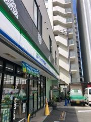 ファミリーマート　ほにや帯屋町店