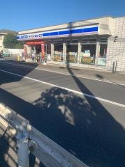 ローソン・スリーエフ　麻溝台中学入口店