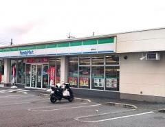 ファミリーマート　富岡東店