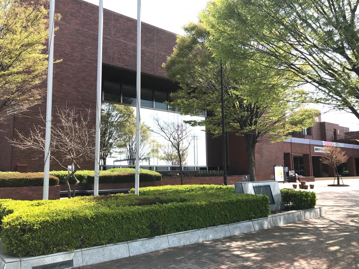 綾瀬市オーエンス文化会館