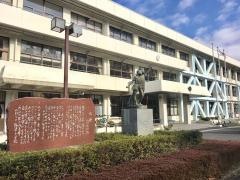 塩津小学校