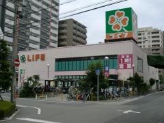 ライフ　靱店