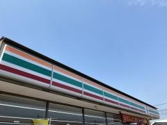 セブンイレブン　岡山植松店