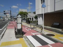 「商業高校前」バス停留所