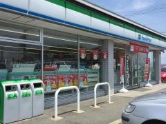 ファミリーマート　三好明知店