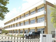 鎌田小学校