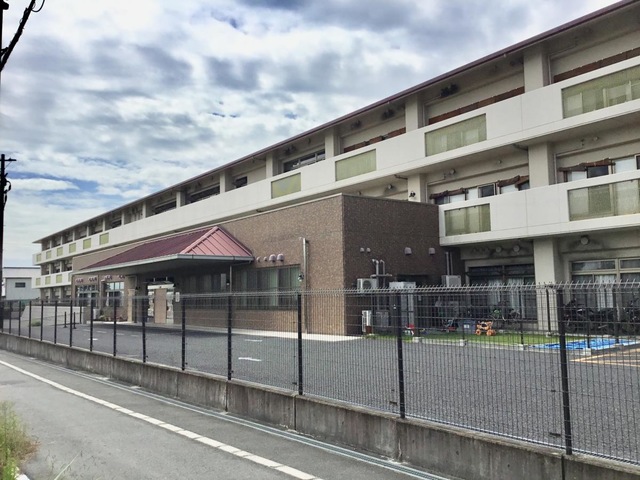 ヴィラ秋篠 施設外観