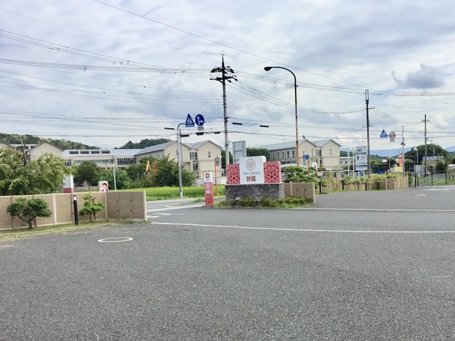 ヴィラ秋篠 施設外観