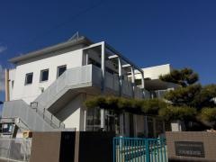 川島東こども園