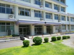 稲葉小学校