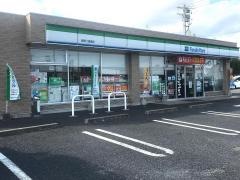 ファミリーマート　菰野八風橋店