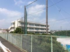 横浜市立汲沢中学校