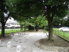 新寺小路緑道