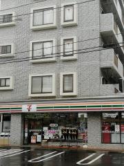 セブンイレブン　横浜長津田南口店