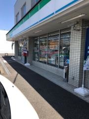 ファミリーマート　新田塚店