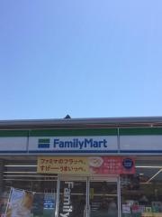 ファミリーマート　福島御山店