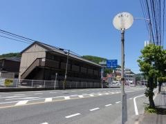 「的場」バス停留所
