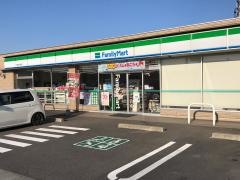 ファミリーマート　鈴鹿三宅町店