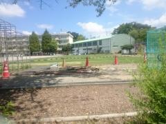 鶴川第二小学校
