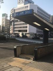「上前津」バス停留所