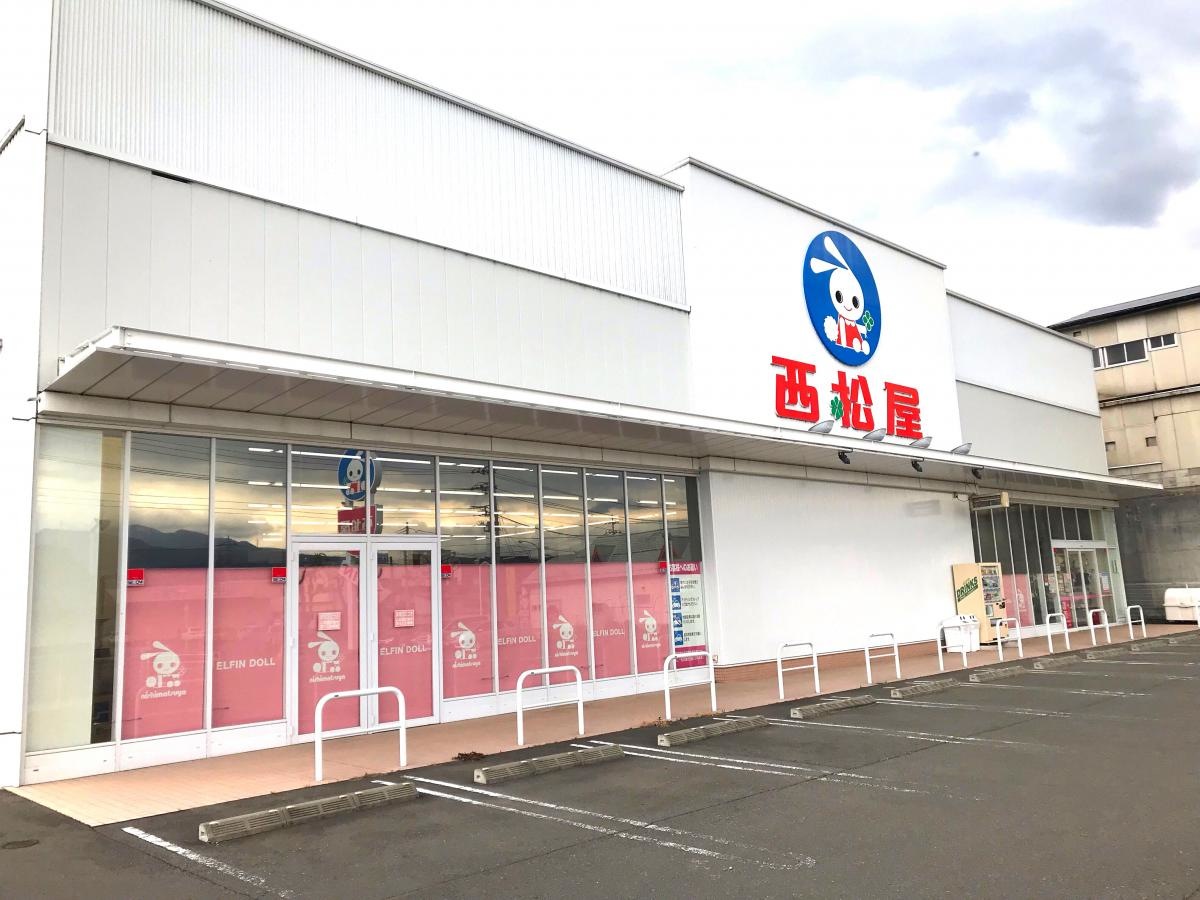 施設外観