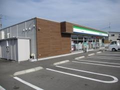 ファミリーマート　松茂町役場北店
