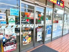 セブンイレブン　武蔵野関前３丁目