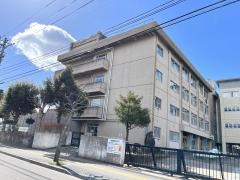西中田小学校