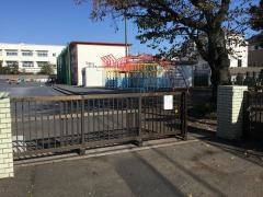 白根小学校