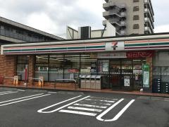 セブンイレブン　大和深見店