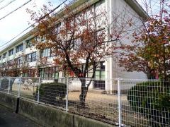 八幡小学校