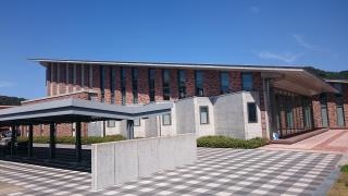 浜田市立中央図書館