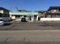 ファミリーマート　秋田桜一丁目店